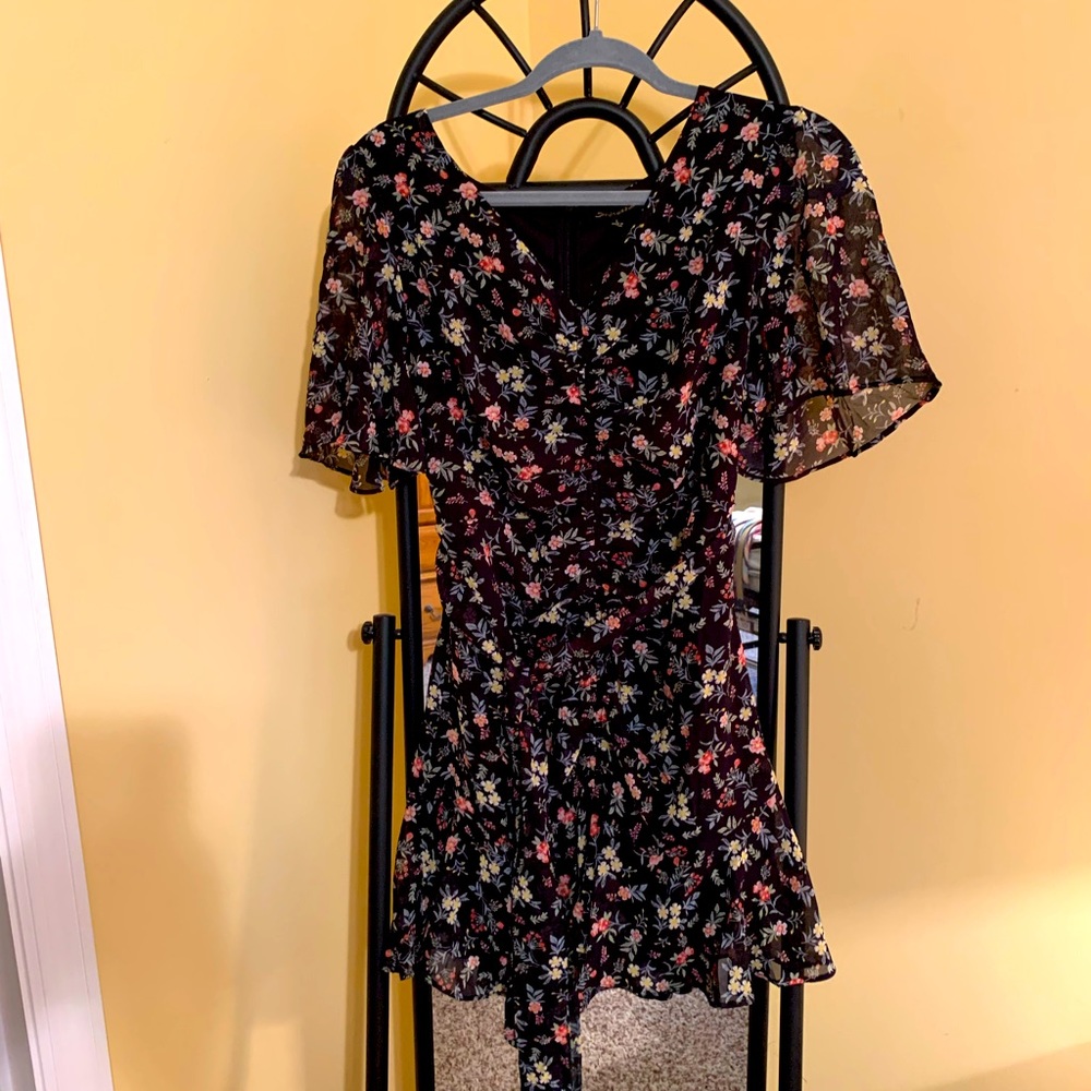 Juniors mini dress